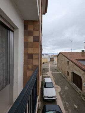 PXL_20250301_114711215.RAW-01.COVER[1]