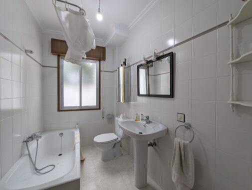 PXL_20250301_115103559.RAW-01.COVER