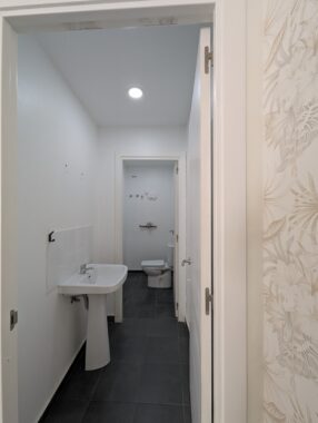 PXL_20250508_093157380.RAW-01.COVER