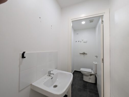 PXL_20250508_093203268.RAW-01.COVER