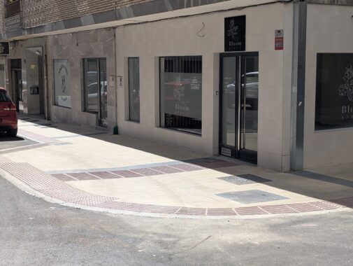 PXL_20250508_093828026.RAW-01.COVER